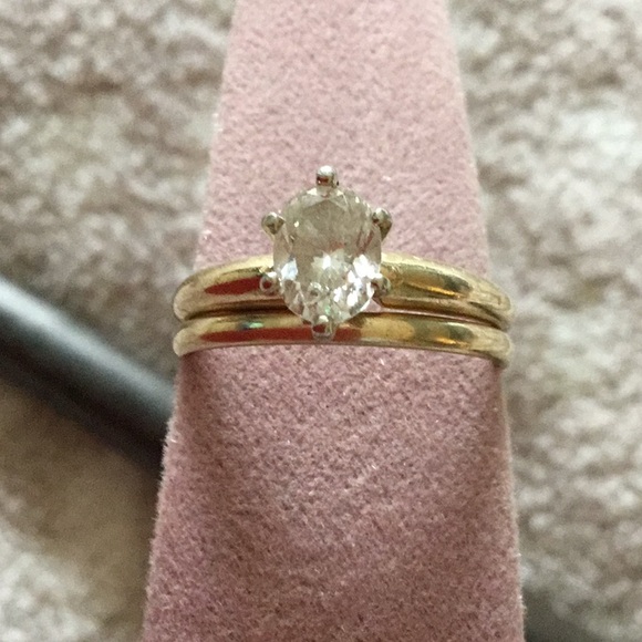 Jewelry - Diamond Wedding Ring Set